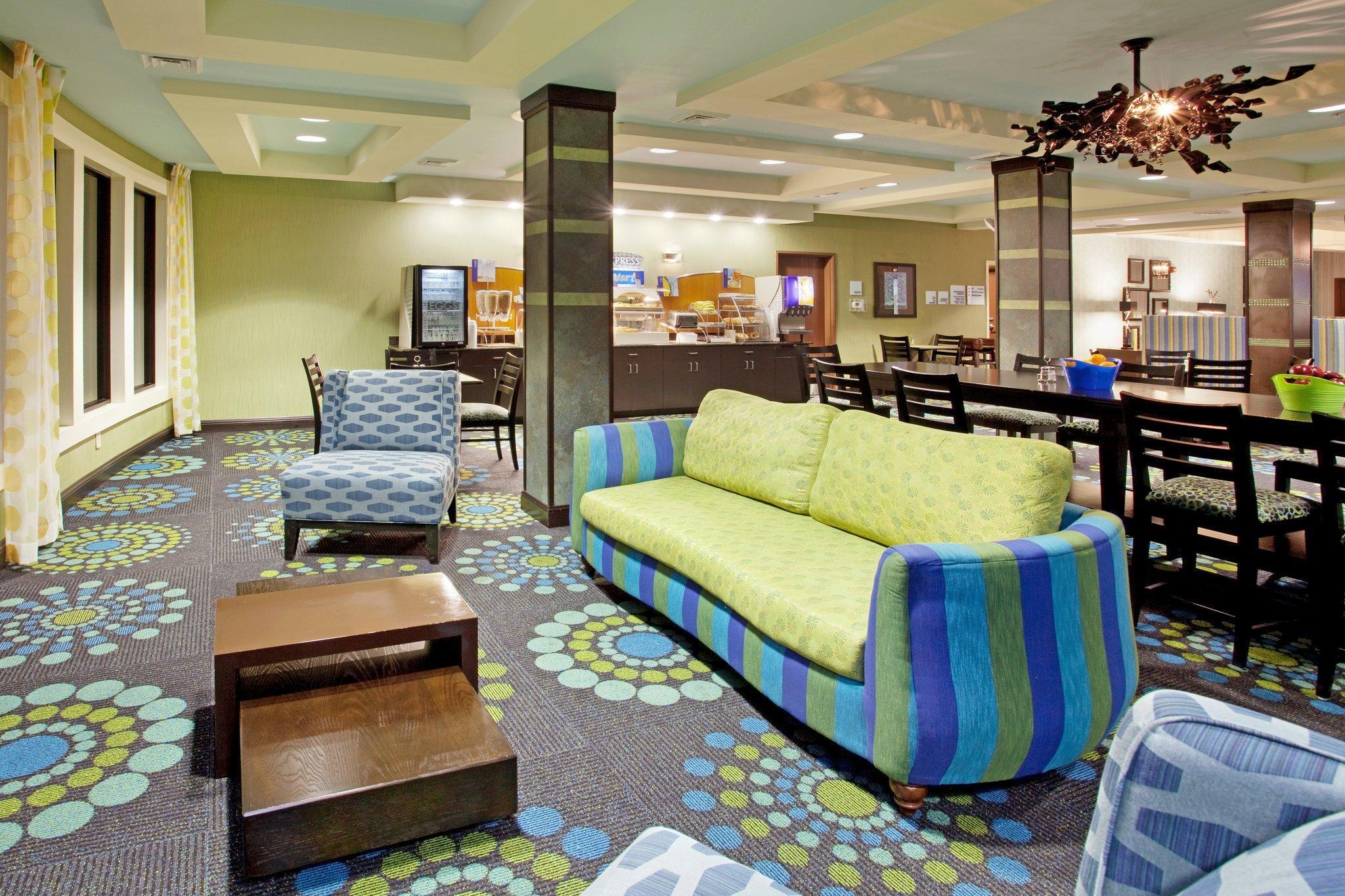 Holiday Inn Express Hotel & Suites Salem By Ihg מראה חיצוני תמונה